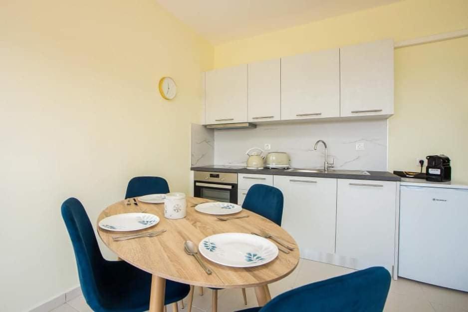 Eden Almond Tree - Luxurious Apartment With Sea View Rhodes City Exteriör bild
